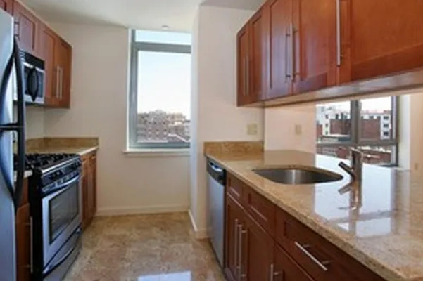 Rented by Corcoran | media 32