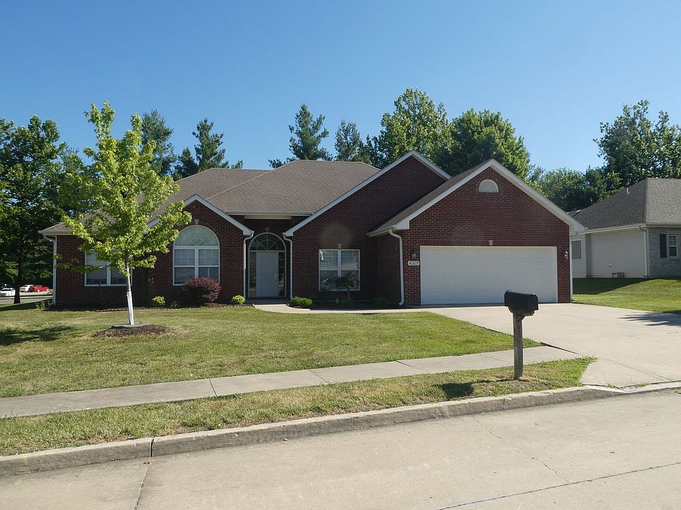 1st image of 4005 Watertown Pl
