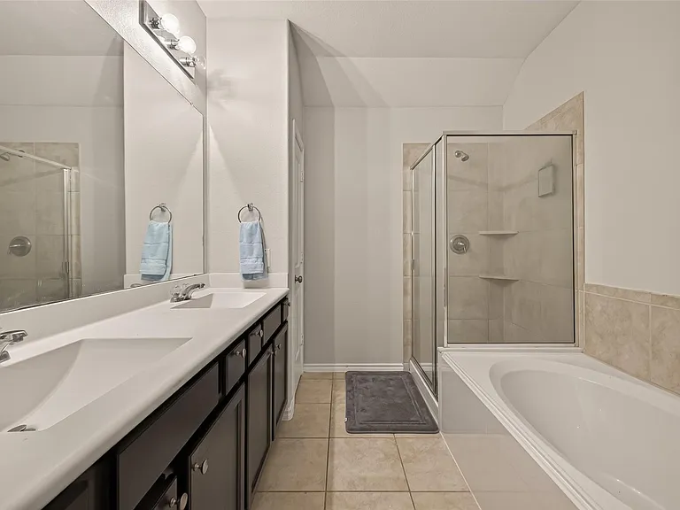 9115 Eldorado Glen Dr — Photo 39