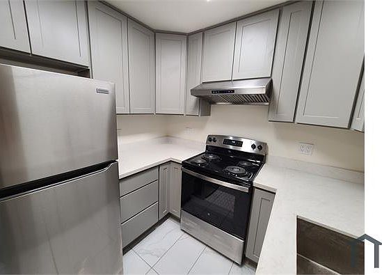 1st image of 3531 Alden Way