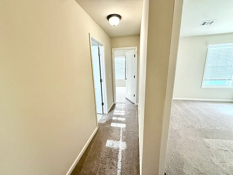 7075 Elmwood Ridge Ct — Photo 19