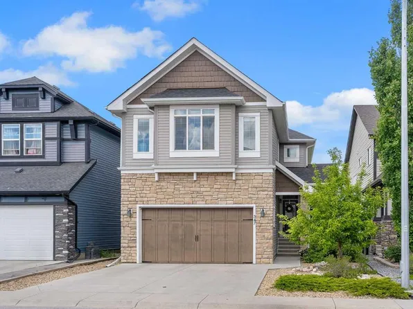 347 SE Hillcrest Hts SW, Airdrie, AB T4B 4C1