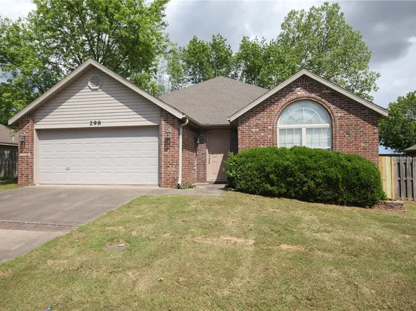 298 James Dr, Centerton, AR 72719
