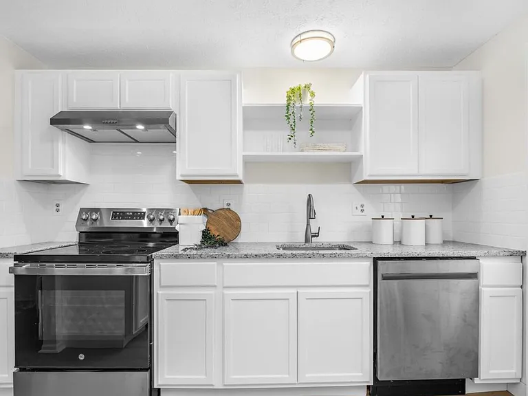 1585 Native Dancer Ct — Photo 3