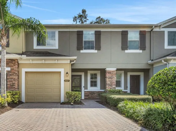 2527 River Landing Dr, Sanford, FL 32771