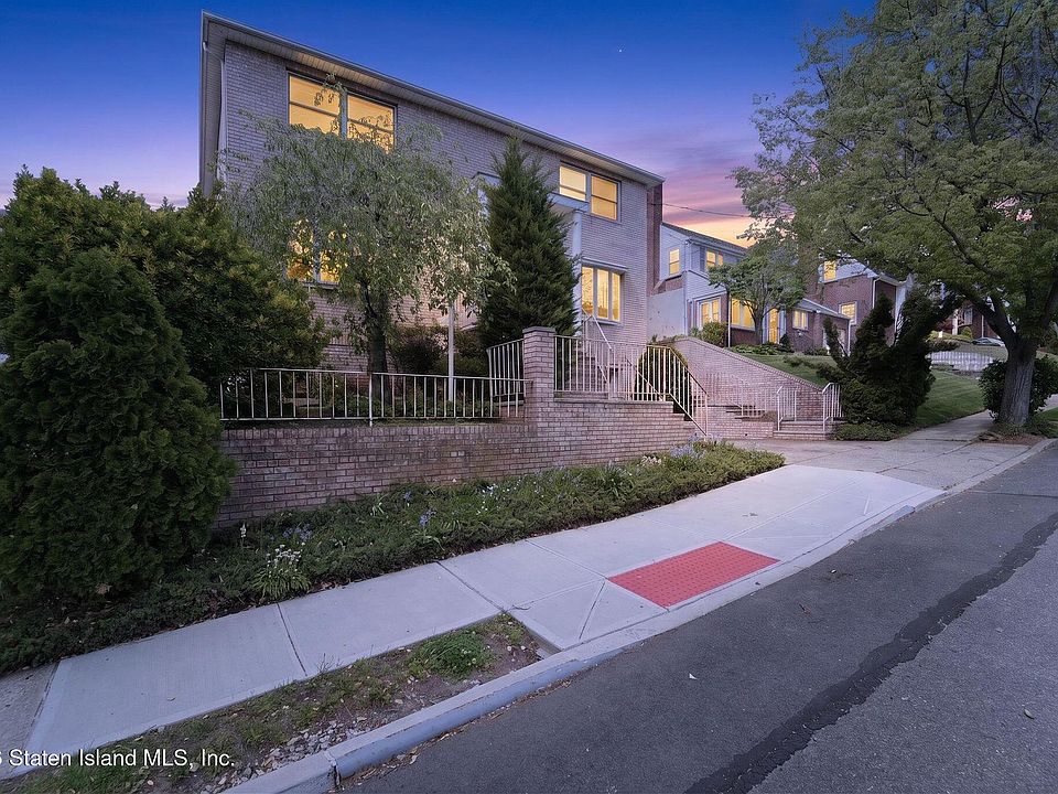 1st image of 19 Sanford Pl