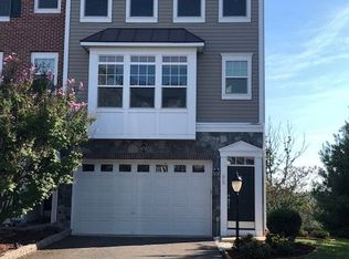 98 Hunting Creek Ln, Stafford, VA 22556