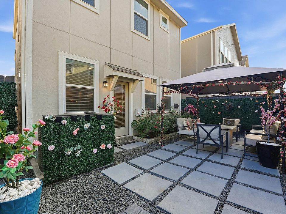 1st image of 5507 Cuerta St