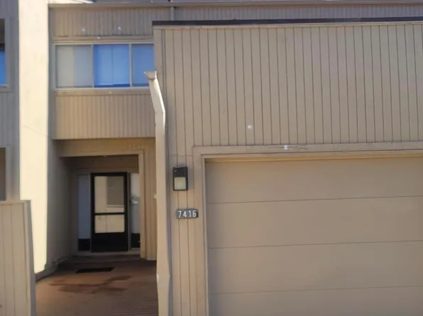 7416 Azalea Ct, West Bloomfield, MI 48322