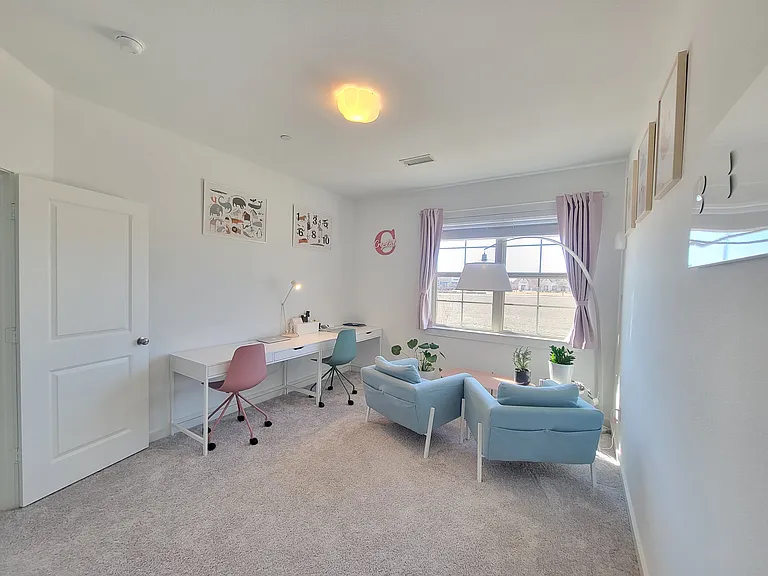 3913 Crown Ave — Photo 23