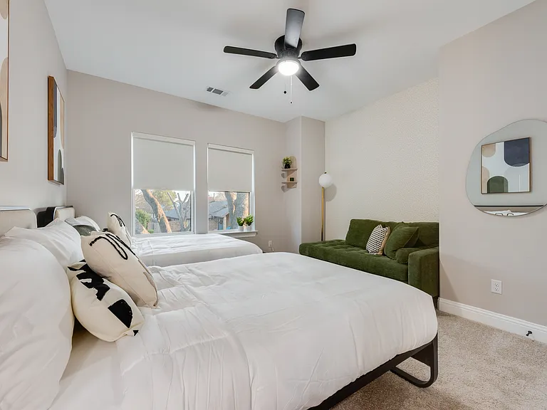 529 Pebblecreek Dr — Photo 26