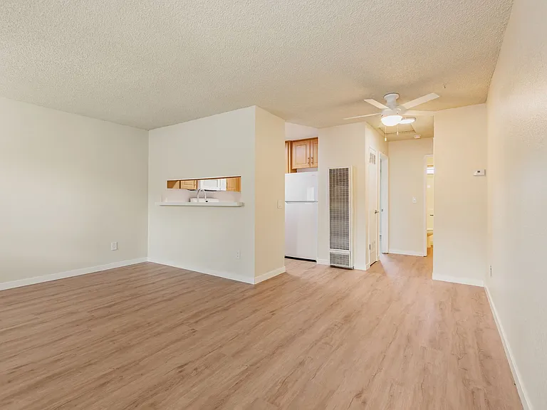 Sea Breeze Apartments for rent in Marina, CA — Photo 10