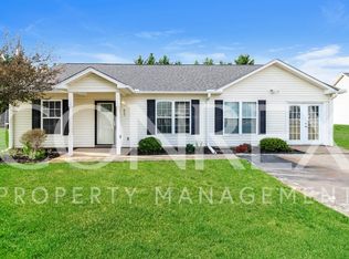 617 Kneewood Ct, Boiling Springs, SC 29316