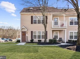 104 Devonshire Ct #104, Sewell, NJ 08080