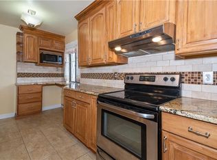 54 Hope St APT D, Stamford, CT 06906