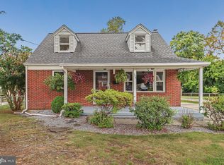 104 N Longcross Rd, Linthicum, MD 21090