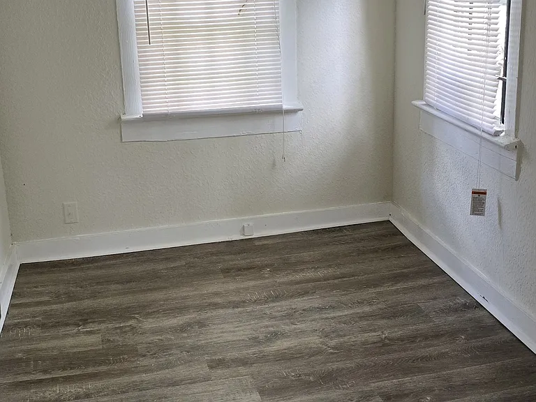 2116 McMillan St — Photo 4