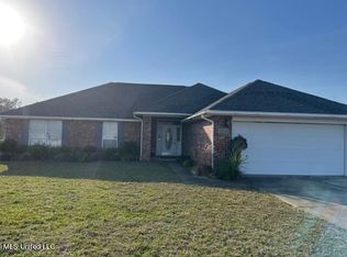 13593 Wind Rose Cir, Gulfport, MS 39503