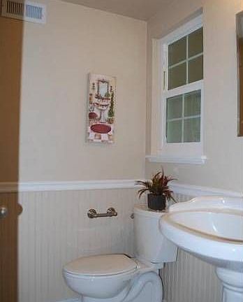 4th image of 6354 Oakcreek Way