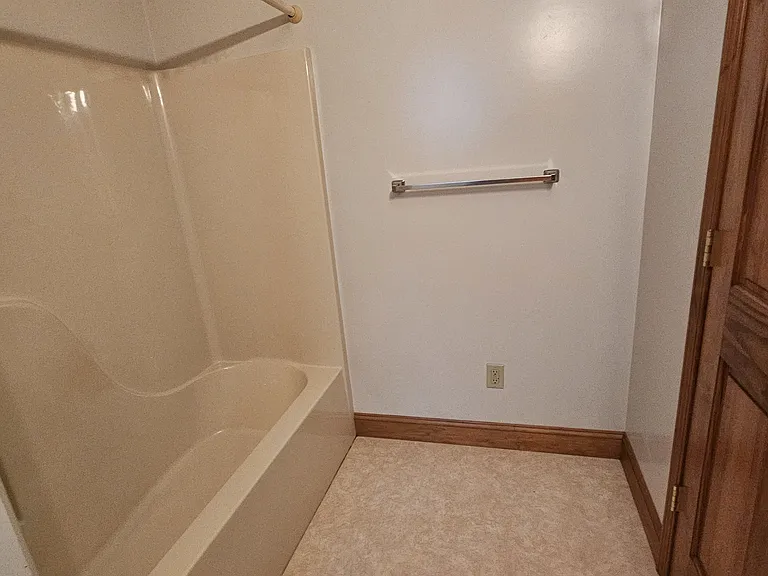 2439 Seven Valleys Rd #2 — Photo 11