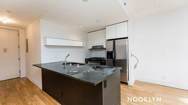Rented by Nooklyn NYC LLC | media 64