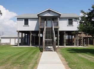 5549 Tremont St, Port Arthur, TX 77640