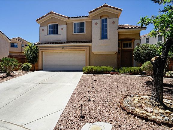 2nd image of 2017 Shining Feather Ln