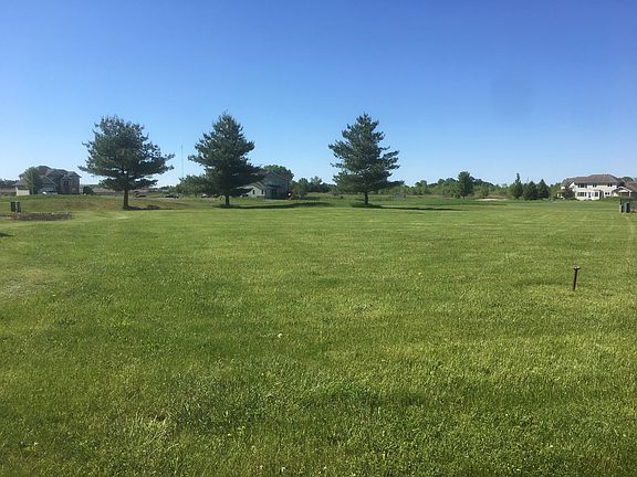3rd image of 250 Par Five Dr