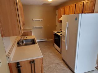 160 East St, Chicopee, MA 01020