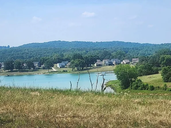 Russell Brothers Rd, Sharps Chapel, TN 37866