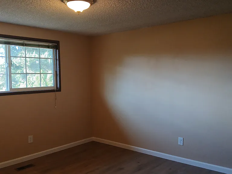 18715 NW Lapine St — Photo 17