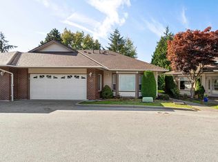 18939 65th Ave #17, Surrey, BC V3S 8Y2