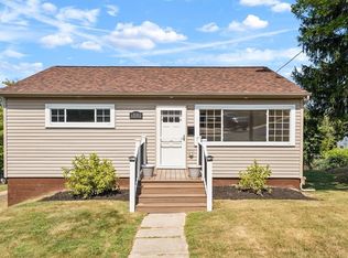 1202 Concord Dr, Aliquippa, PA