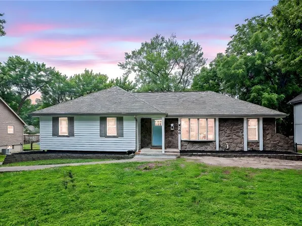 6100 N Cleveland Ave, Gladstone, MO 64119