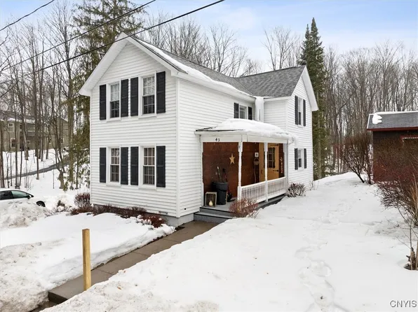 43 Beatty Ave, Clinton, NY 13323