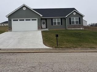 310 Lake Labadie Dr, Labadie, MO 63055