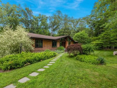 47 Chestnut Hill Road, Stamford, CT, 06903