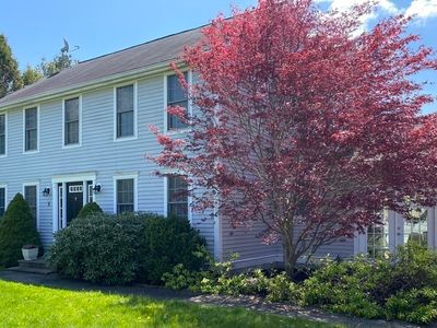 6 Twin Ponds Dr, Dartmouth, MA, 02748