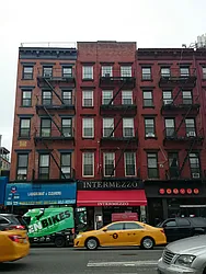202 Eighth Avenue in Chelsea