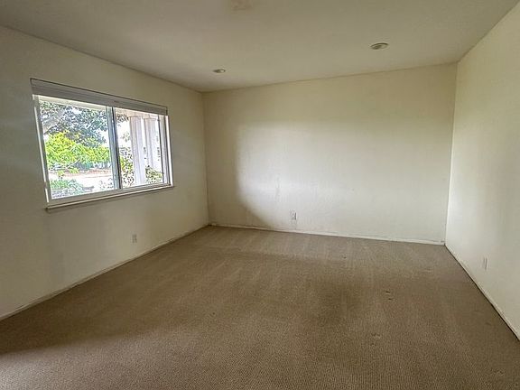 4th image of 614 Atri Ct