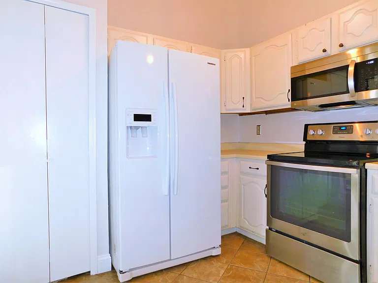 2716 Mistywood Ln — Photo 15