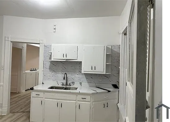 10705 S Prospect Ave #2 — Photo 9