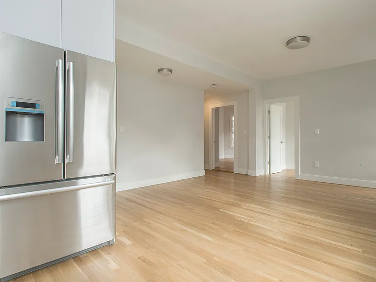 31 South St #7 — Photo 9