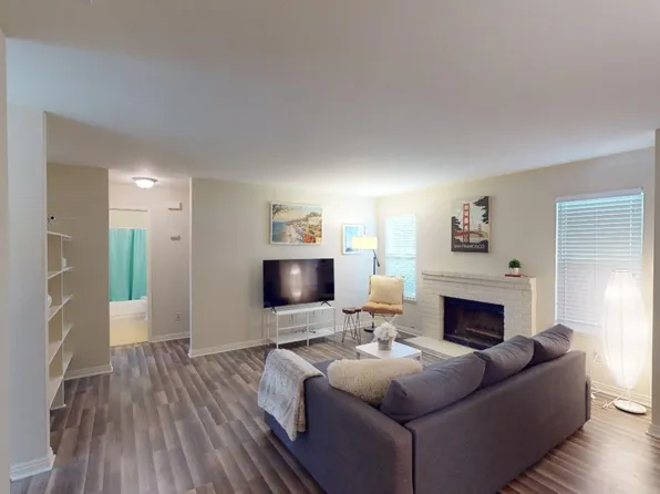 9101 Newhall Dr APT 7, Sacramento, CA 95826