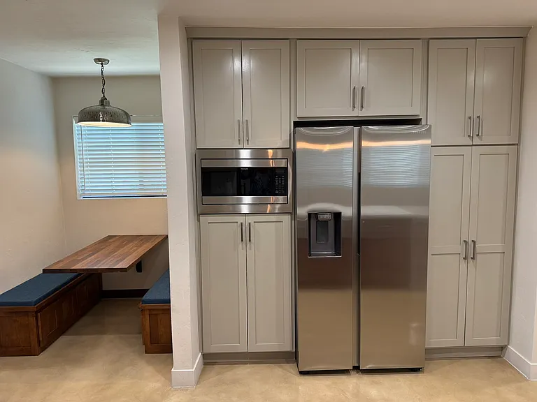 426 S Stratford Dr — Photo 11