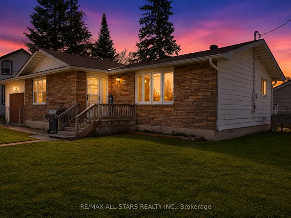 38 Elliot St, Kawartha Lakes, ON K0M 1N0