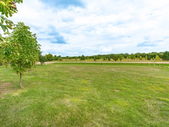 3520 Scenic Dr, Fergus Falls, MN 56537