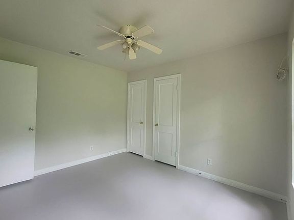 5th image of 819 Estelle Ave #1