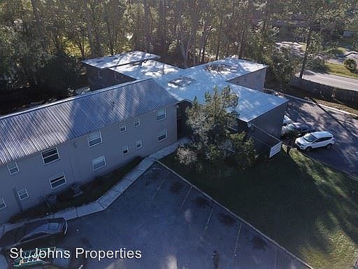 3rd image of 5566 Kingsbury St APT 3