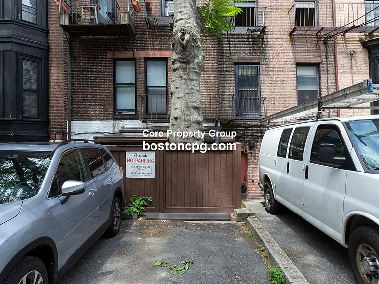 233 Beacon St #2 — Photo 13